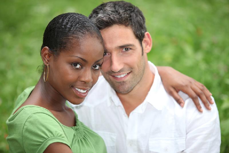 couple photo dating interracial