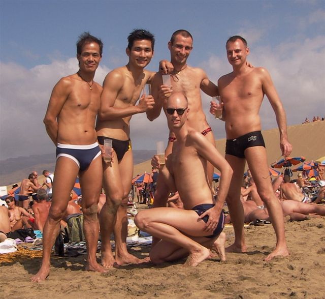 beach nude tgp